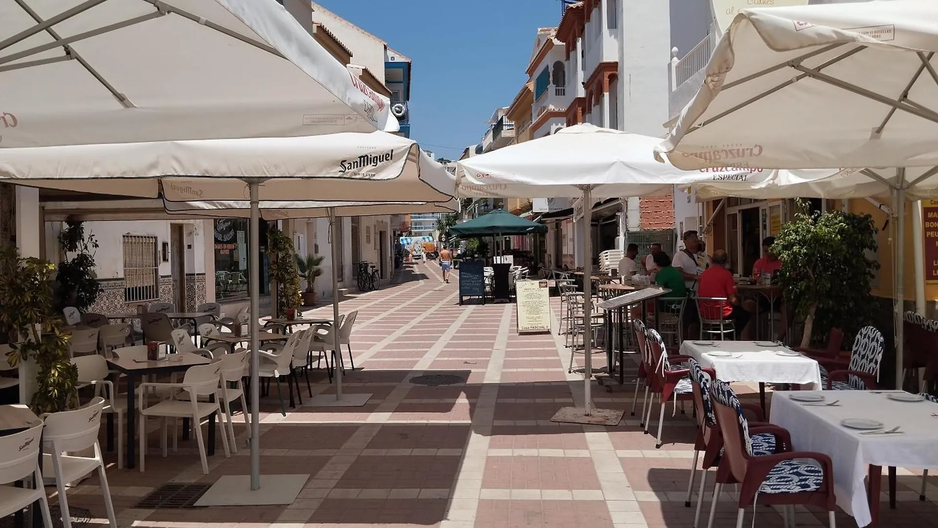 Apartamento Lidia Planta 1, La Carihuela 1ª Linea Playa, Vistas Mar, 1 Dormitorio, 52 M2, 1-3 Huesped, Amplio Balcon, Wifi 托雷莫利诺斯